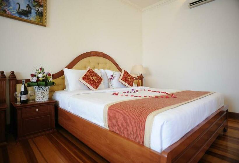 اتاق سوپریور یک تخته, Hoang Yen 2