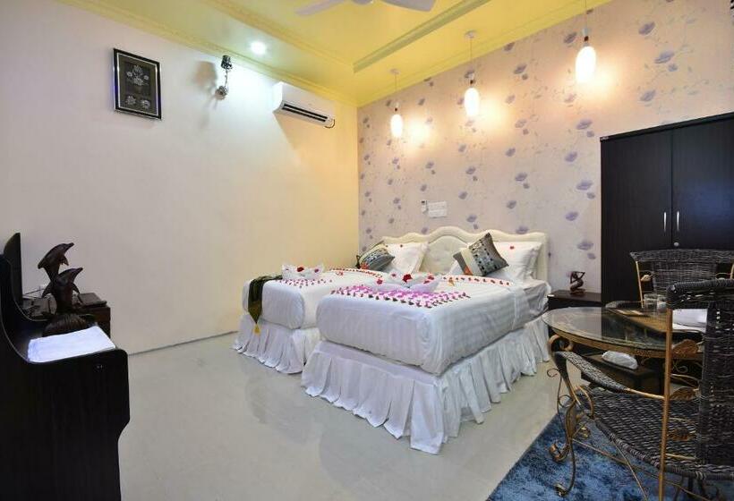 اتاق لوکس, Holiday Haven Ukulhas