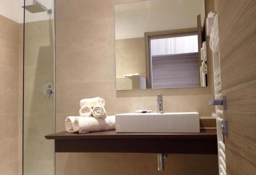 标准间, Il Feudo Di Agnadello