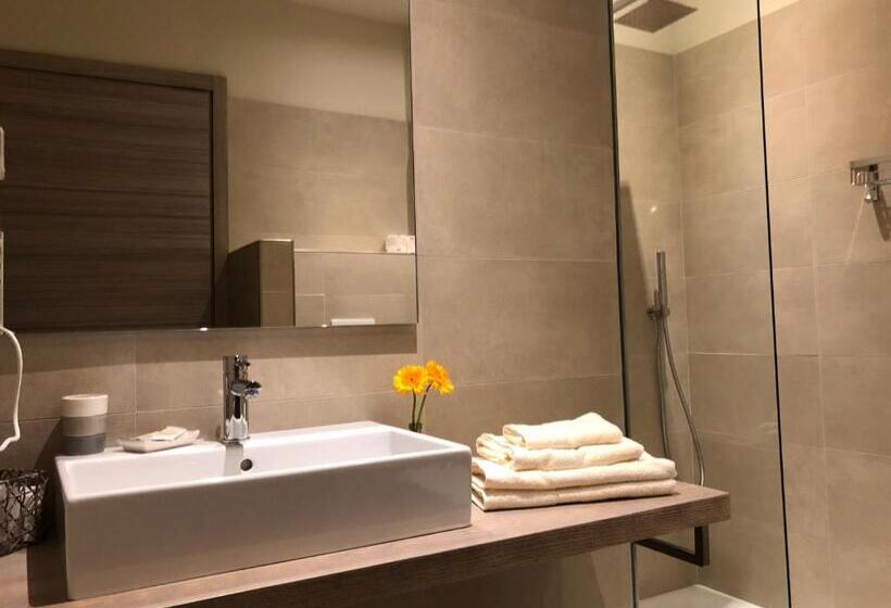 高级大房间, Il Feudo Di Agnadello