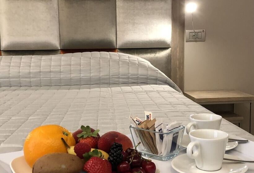 高级大房间, Il Feudo Di Agnadello