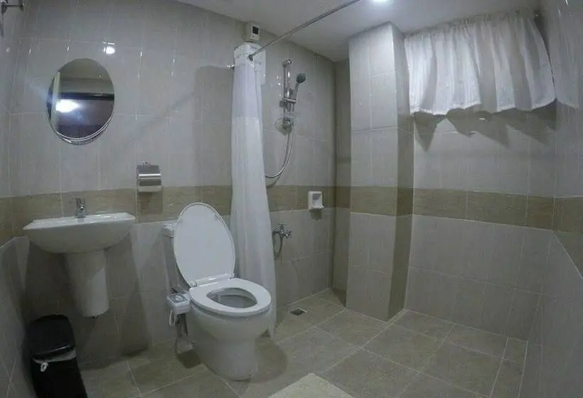 اتاق سوپریور, The Alpa Hotel And Restaurant