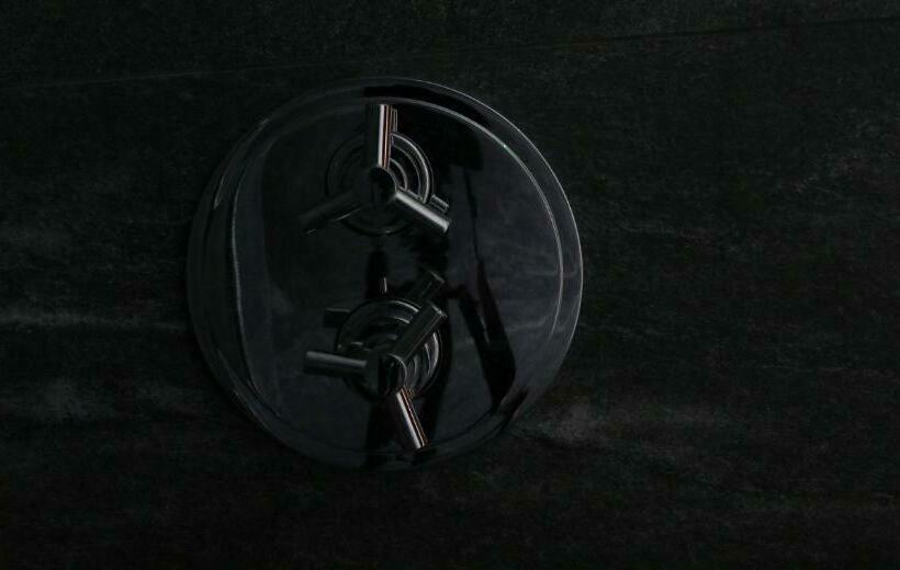 标准间, The White Hart