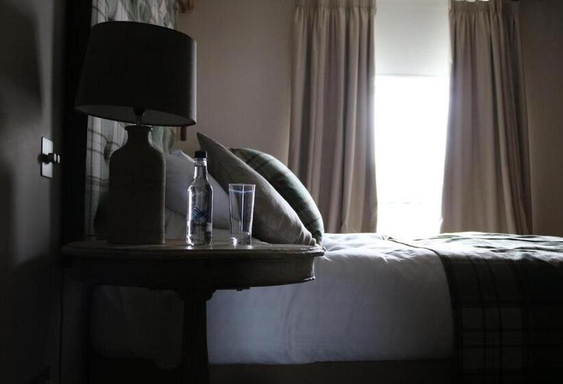 高级大房间, The White Hart