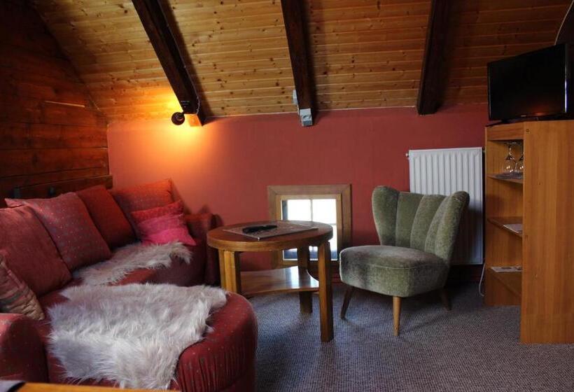 スタンダード４人部屋, Zum Ginkgobaum