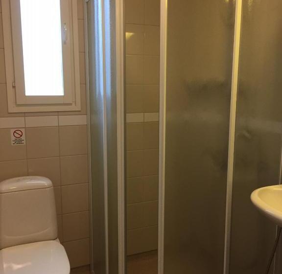 חדר אקונומי, Kitinrivi B&b