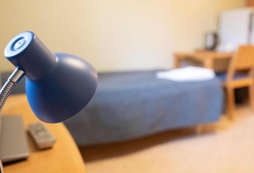 חדר אקונומי, Kitinrivi B&b