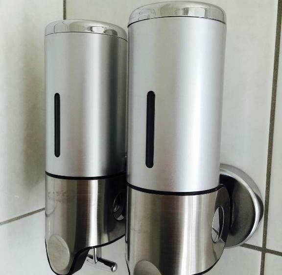 اتاق استاندارد با چشمانداز باغ, Love B&b