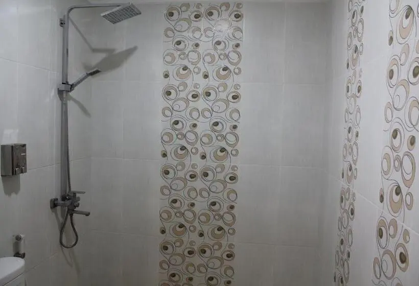 سوییت لوکس, Anoi Itam Resort