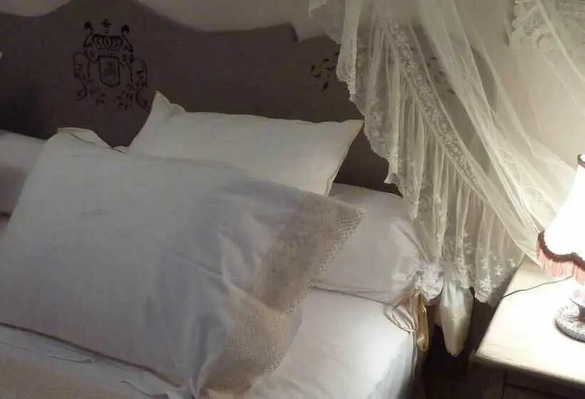 Deluxe-huone, Château De La Hussardière