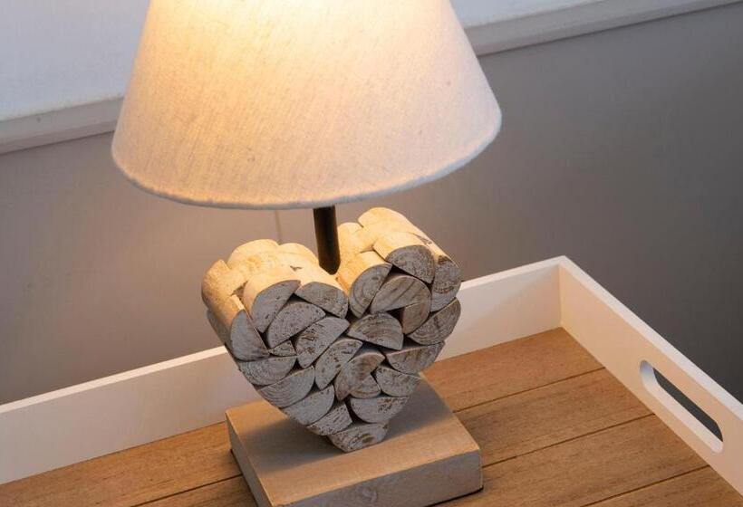 Номер Стандарт Вид на Бассейн, Residence La Salamandre