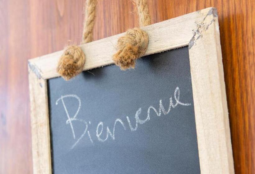 Номер Стандарт, Residence La Salamandre