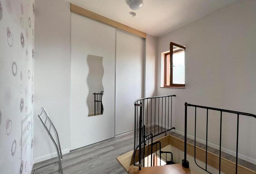Апартаменты 1 Спальня Нижний Этаж, Residence La Salamandre