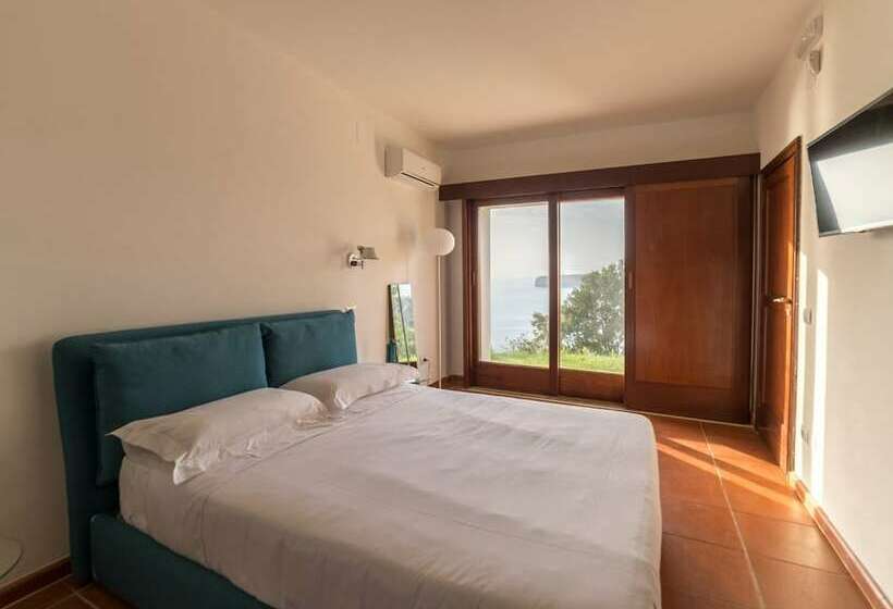 Номер Deluxe с Видом, Villa Crawford