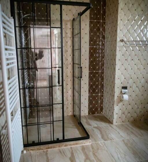 豪华海景房带阳台, семеен хотел прованс ахелой