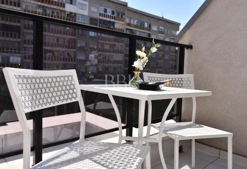 标准间带阳台, Best Boutique