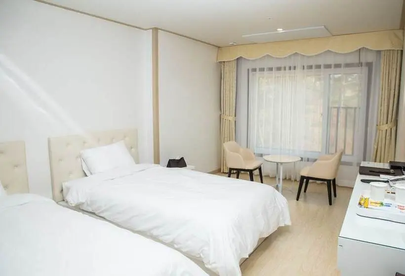 اتاق استاندارد, Daebudo Hotel Marina
