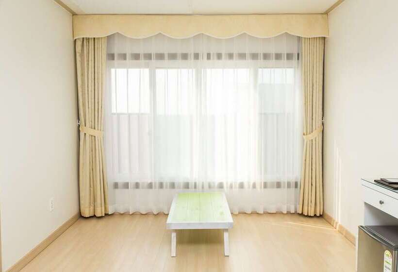 חדר סטנדרט, Daebudo Hotel Marina