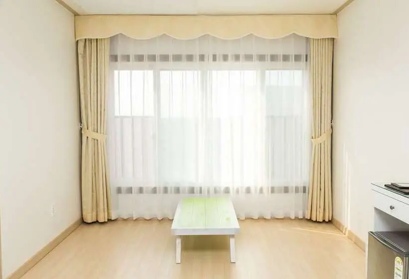 اتاق استاندارد, Daebudo Hotel Marina