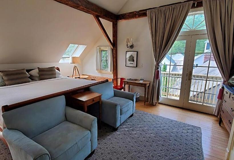 غرفة قياسية سرير كينج, Four Columns Inn