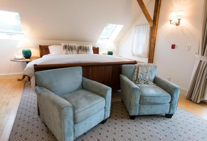 غرفة قياسية سرير كينج, Four Columns Inn