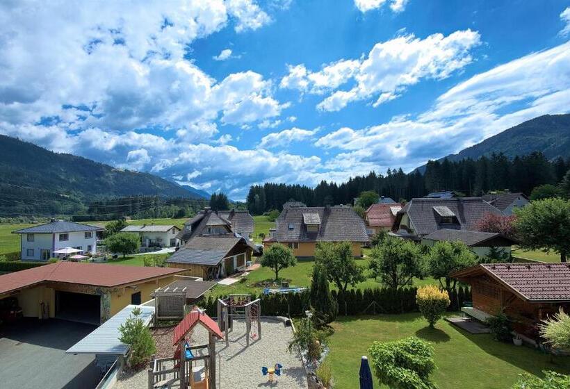 חדר סטנדרט, Garni Zerza