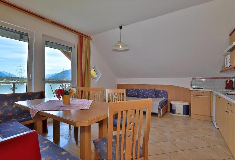 דירת שני חדרים, Garni Zerza