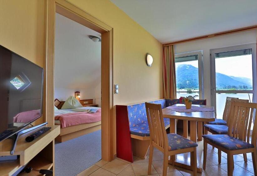 דירת שני חדרים, Garni Zerza