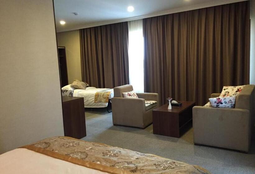 Студио Стандарт Кровать Кинг, Halwachy