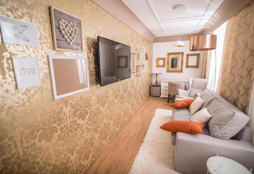 Suíte Deluxe, Krumlovska Pohadka