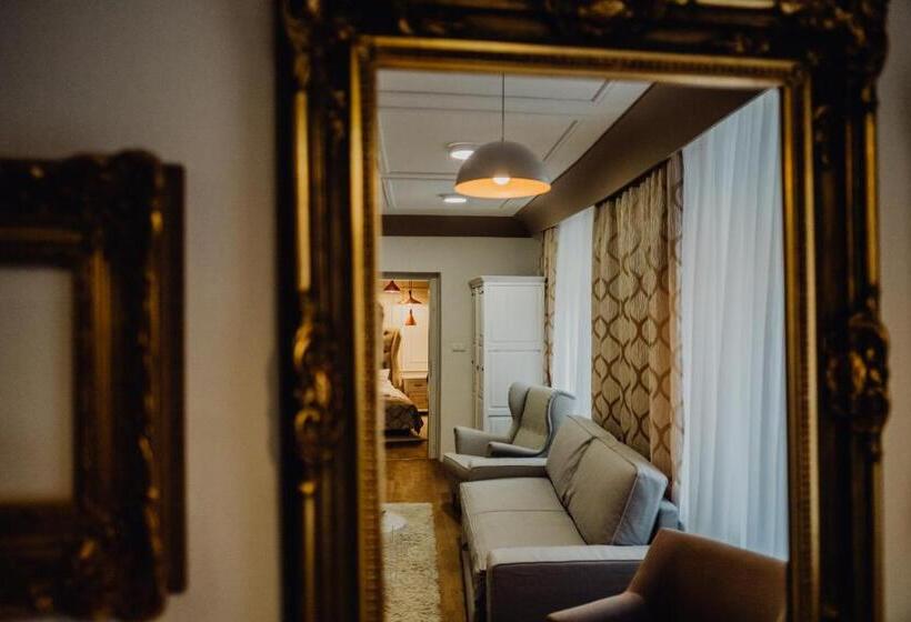 Suíte Deluxe, Krumlovska Pohadka