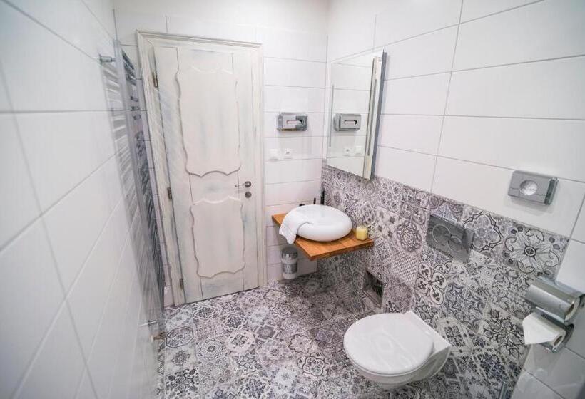Quarto Deluxe, Krumlovska Pohadka
