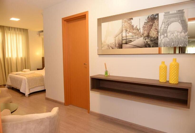 豪华套房, Solar Do Parque