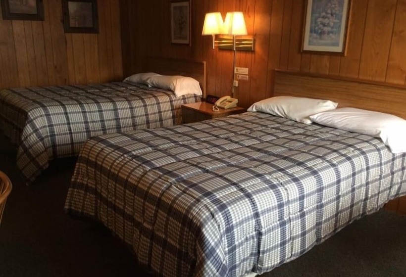 Номер Стандарт, The Royal Inn