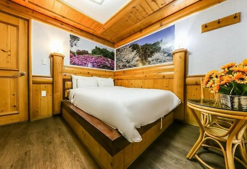 Standard-huone, Pine Motel
