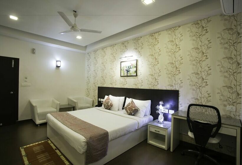 Svit, Central Park, Siliguri