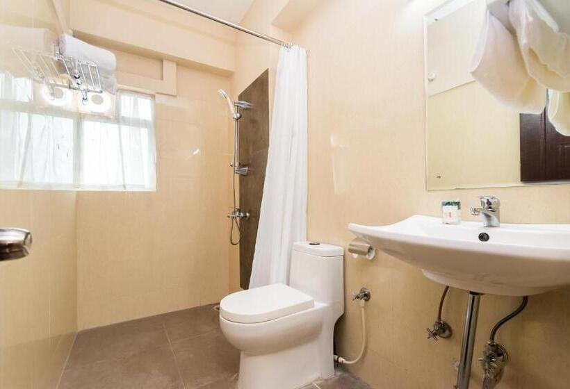 Standardrum King Size Säng, Central Park, Siliguri