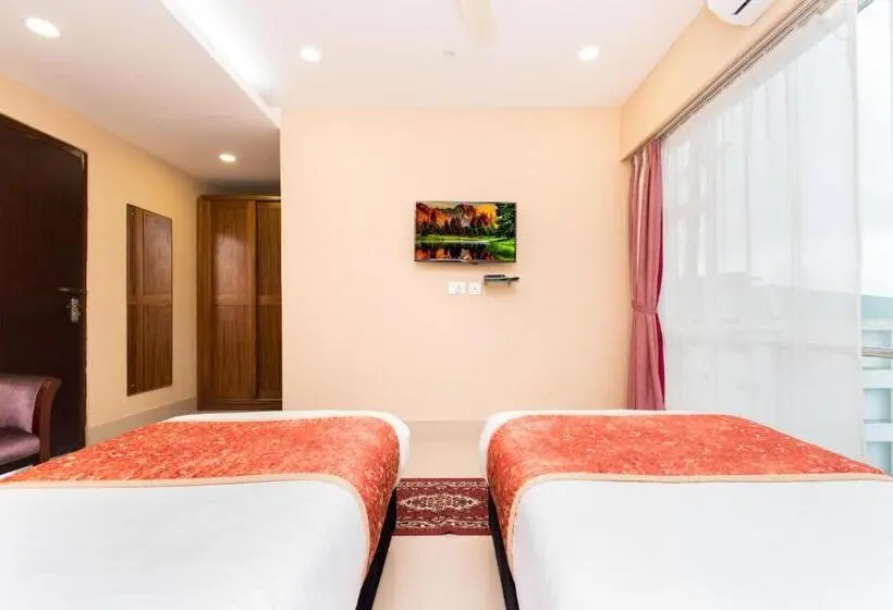 اتاق لوکس, Central Park, Siliguri