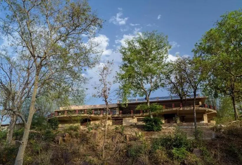 Deluxe room with river view, The Riverwood Forest Retreat Pench