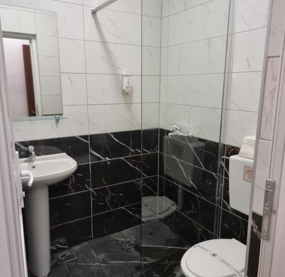 اتاق استاندارد با چشم‌انداز کوهستان, Arena   Teteks