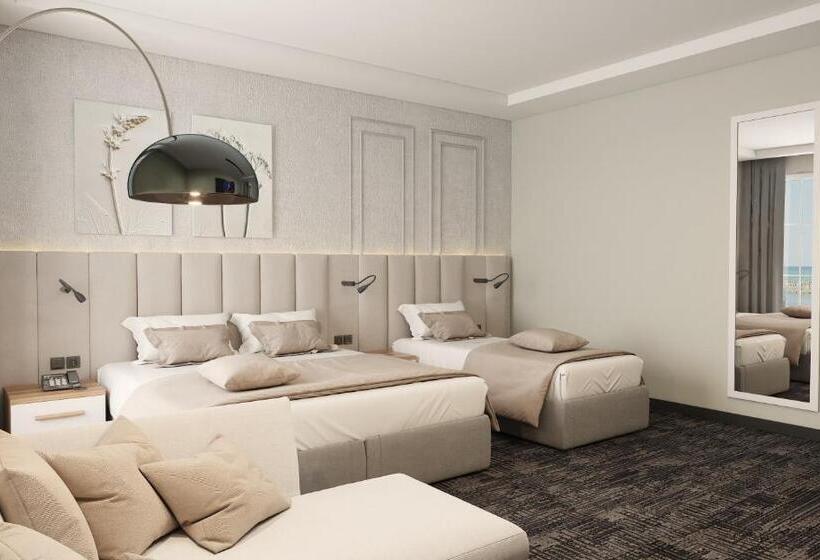 اتاق لوکس خانوادگی, Pereira Samsun