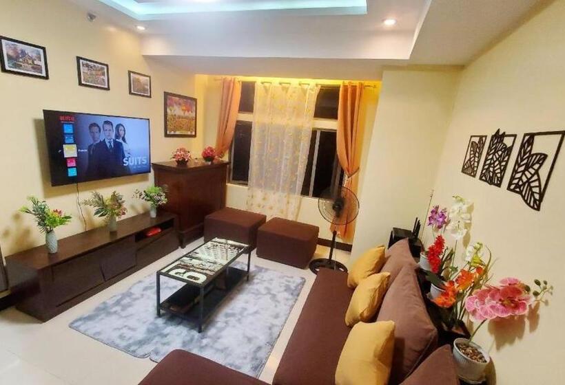 דירה בת חדר שינה 1 עם מרפסת, One Manhattan Parkview