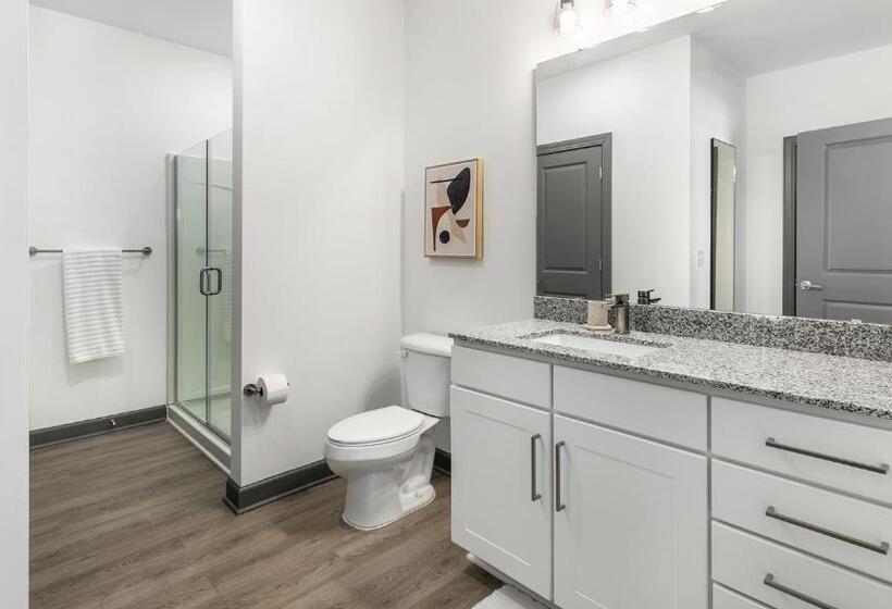 Апартаменты 1 Спальня, The Leo Apartments By Barsala