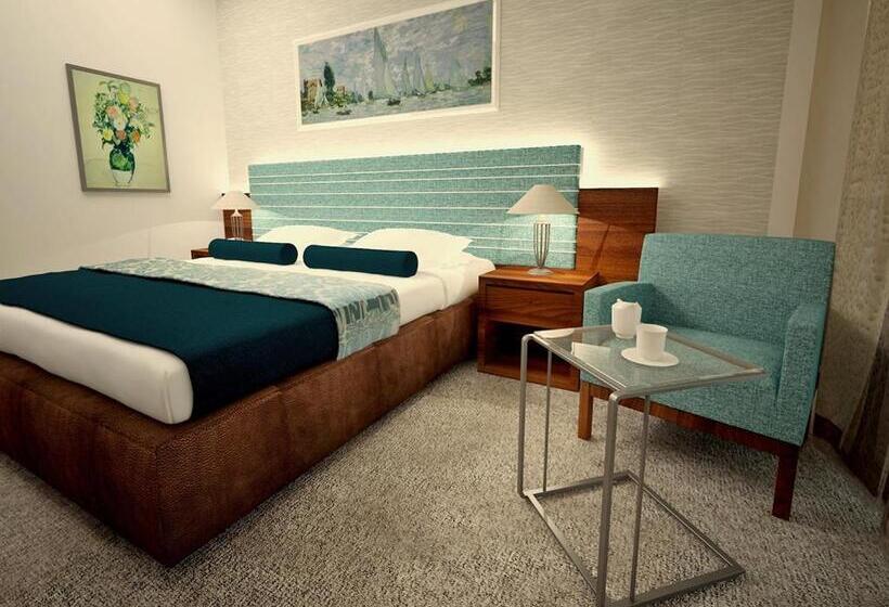 Deluxe Zimmer Bergausblick, Old Wandercrew