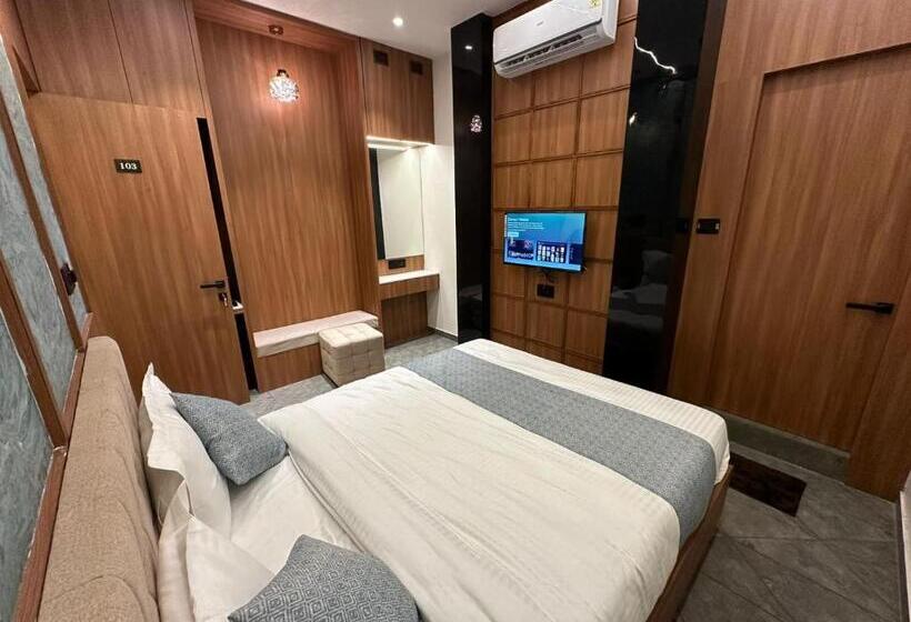 キングサイズベッドのスーペリアルーム, Radiant