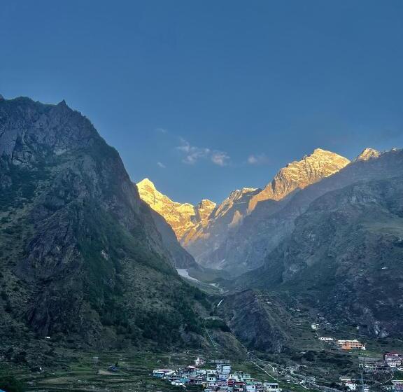 Quarto Estandar Vista Montanha, Vishranti