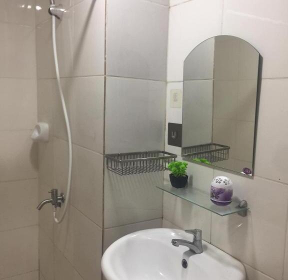 استودیوی استاندارد, Mush Room Living