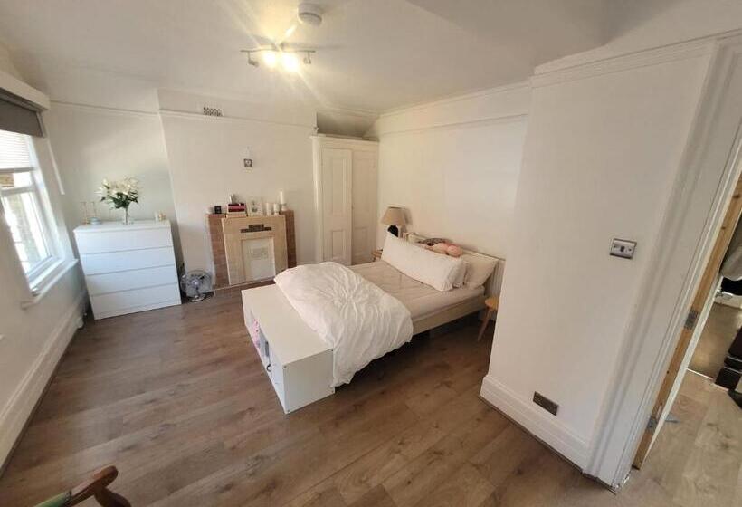 Номер Deluxe, Locke & Quay Exclusive Rooms