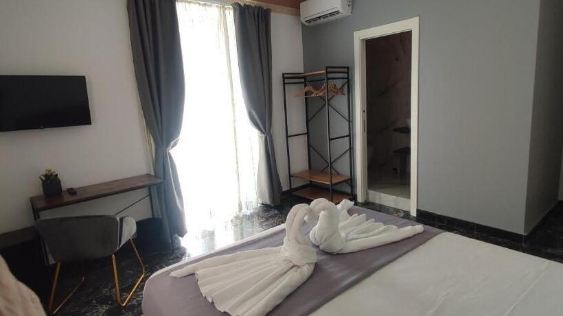 デラックスルーム, Fevi Rooms