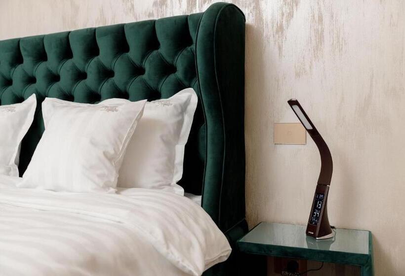 스탠다드 룸 킹사이즈 침대, Pensiunea Natalya